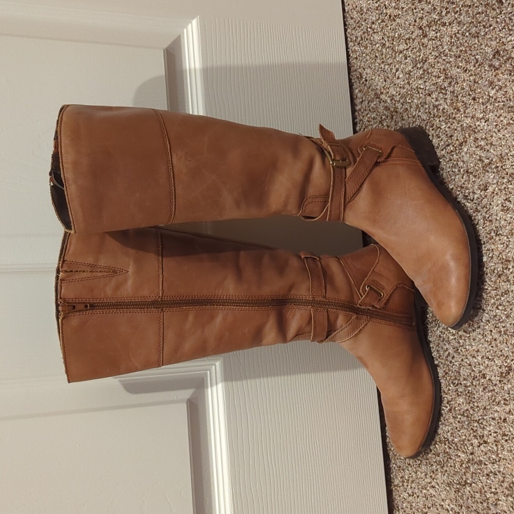 Clarks 16.5" tan boots - Picture 1 of 1
